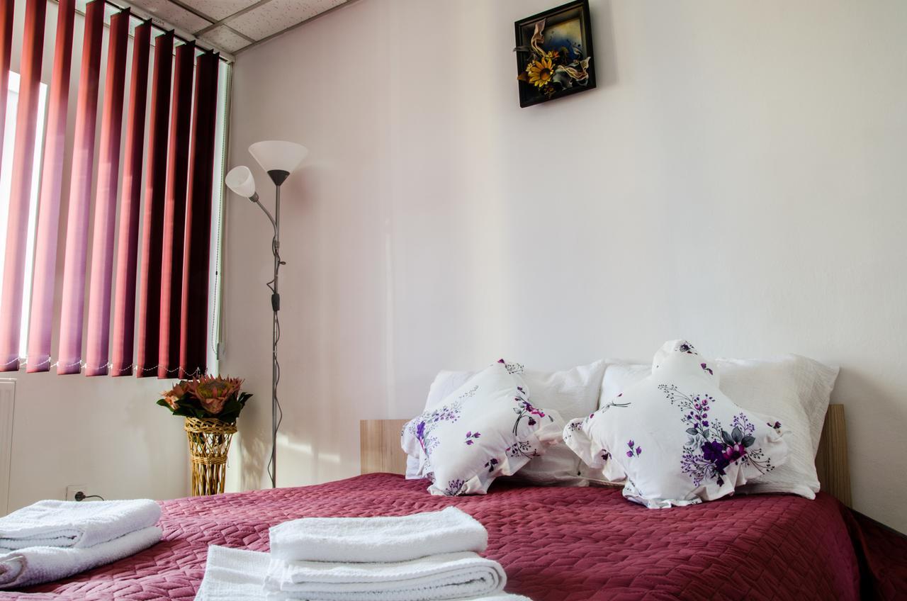Pensiunea Georgibel Deva Esterno foto